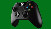 Xbox One 附 1 年 Xbox Live 和 100 美元礼品卡，现售价 440 美元（戴尔）